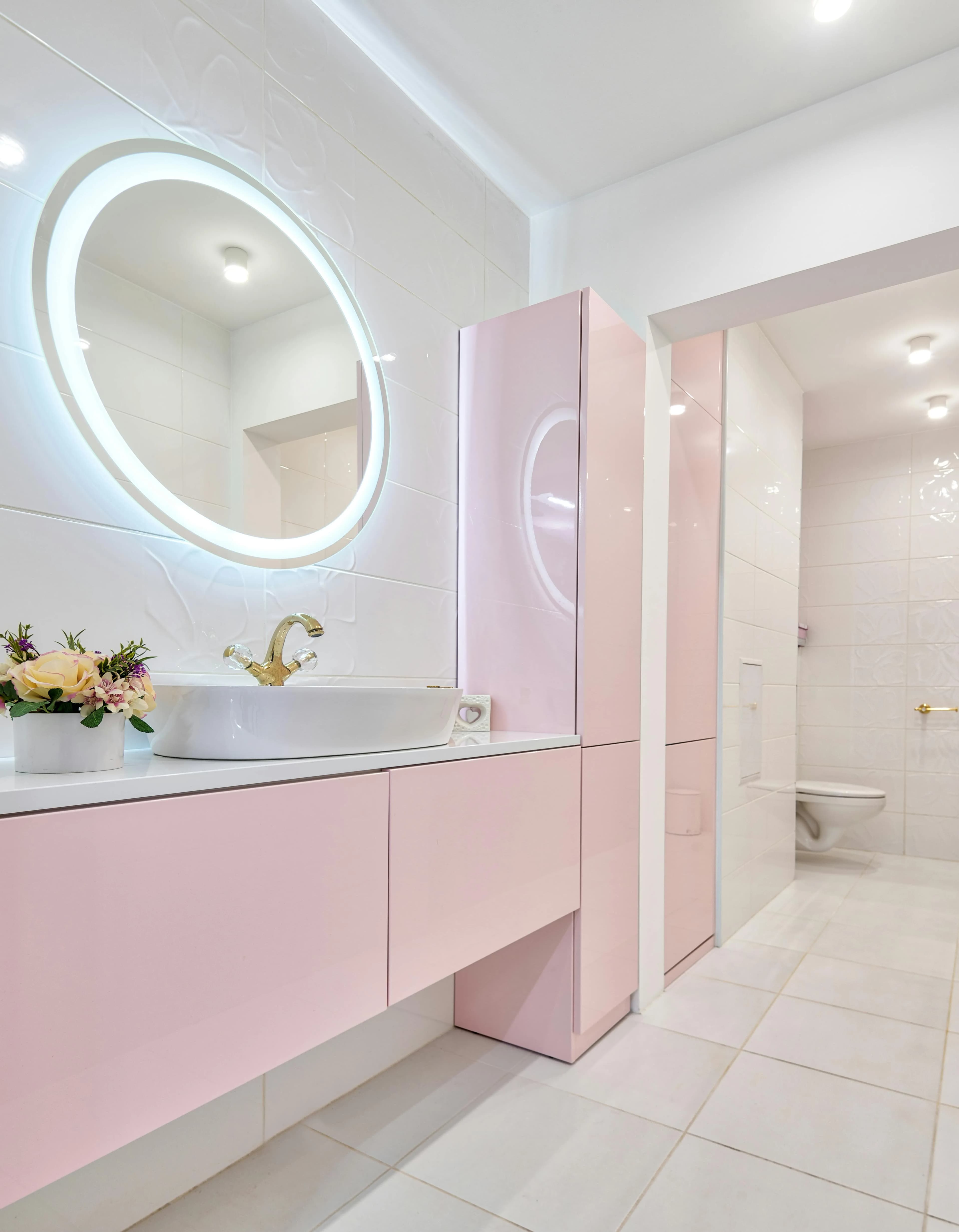 Toilet installation